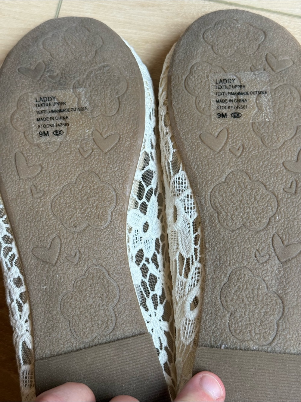Jellypop White Lace Floral Slip-On Ballet Flats Memory Foam Women's 9M - Picture 7 of 8